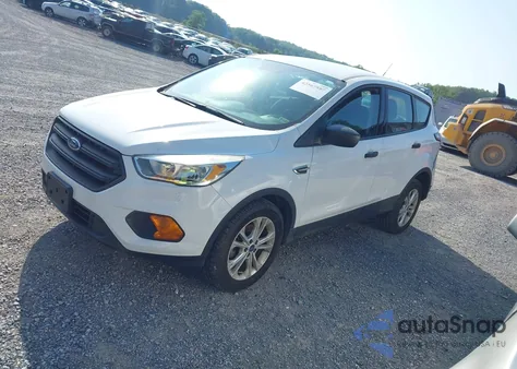 2017 Ford Escape S z USA, uszkodzony, nr VIN 1FMCU0F76HUB28054
